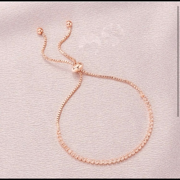 Rose Gold adjustable slide bracelet - Picture 4 of 4